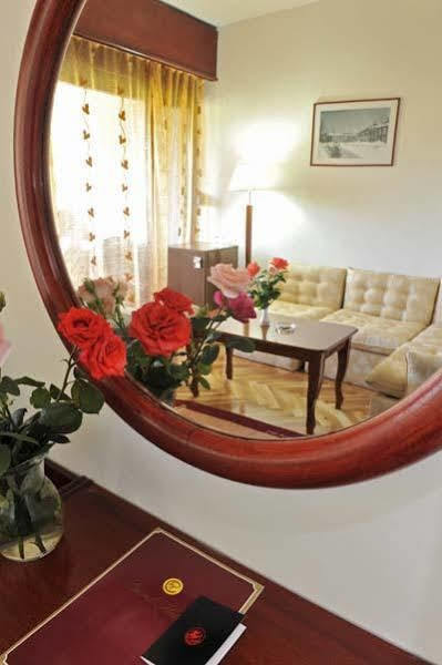 Hotel Grand Cetinje Eksteriør bilde