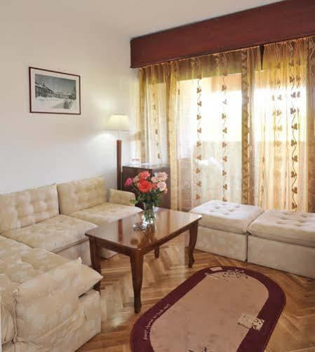 Hotel Grand Cetinje Eksteriør bilde
